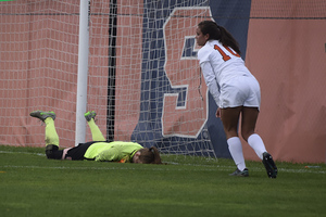 No. 8 Florida's offense kept the ball in the Syracuse zone for most of the game, finishing with 17 total shots.