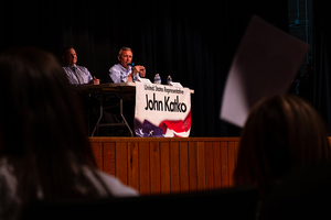 Residents and lawmakers attended a town hall that Rep. John Katko (R-Camillus) hosted at to discuss replacement options for Interstate 81’s aging viaduct.