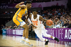 Frank Howard helped offset the absence of Tyus Battle with 18 points. 