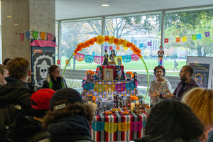 An ofrenda is a traditional Mexican altar used in Día de Muertos celebrations. For the SU event in HBC on Wednesday, the main element was a large, colorful ofrenda in the corner of the room.
